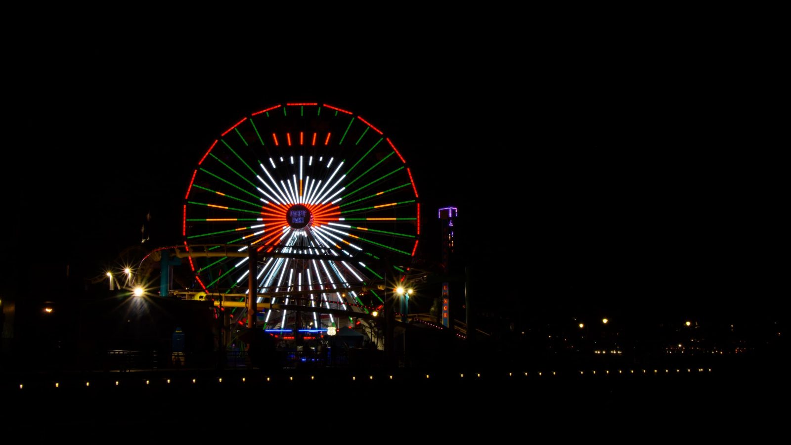 Christmas 2022 Ferris Wheel Lighting On Santa Monica Pier Pacific