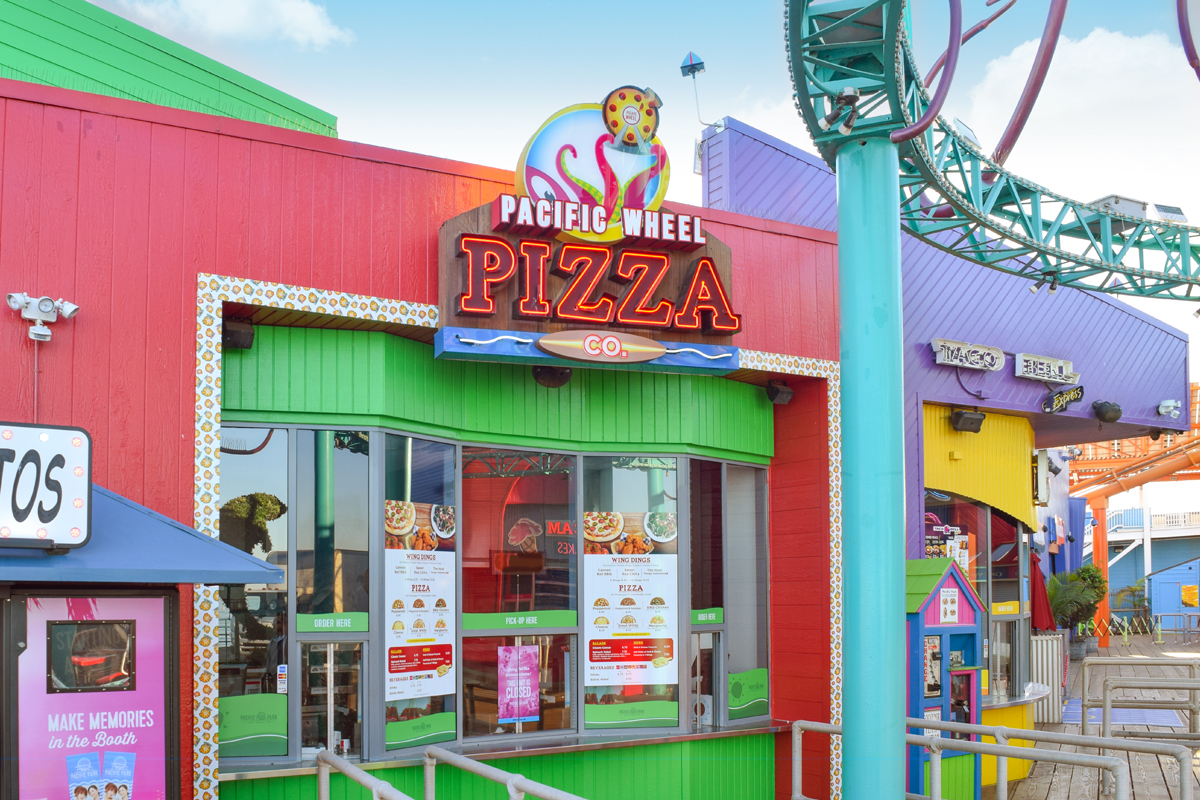 Pacific Wheel Pizza Company on the Santa Monica Pier