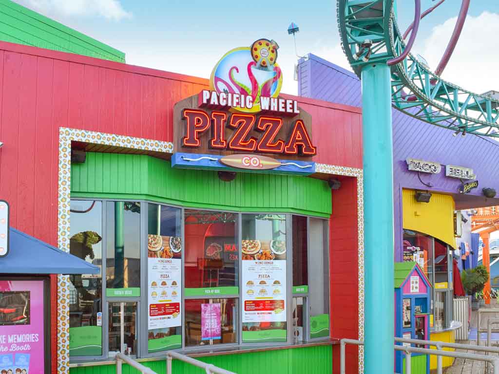 Pacific Wheel Pizza Company exterior