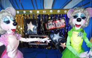 Two mice marionettes